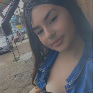 Meet your Posher, Victoria